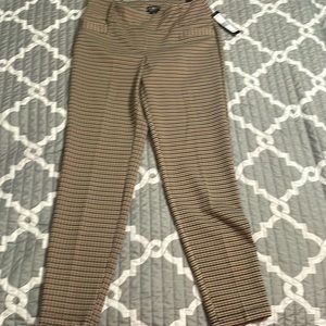 Women’s trousers